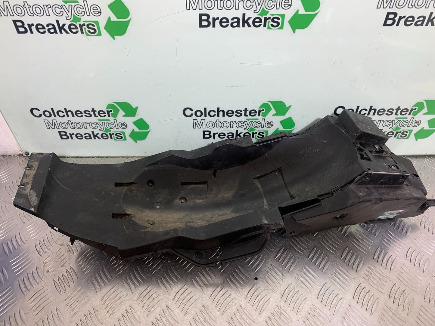 HONDA CRF1000 (DCT) AFRICA TWIN REAR MUDGUARD YEAR 2017 (CMB1030)