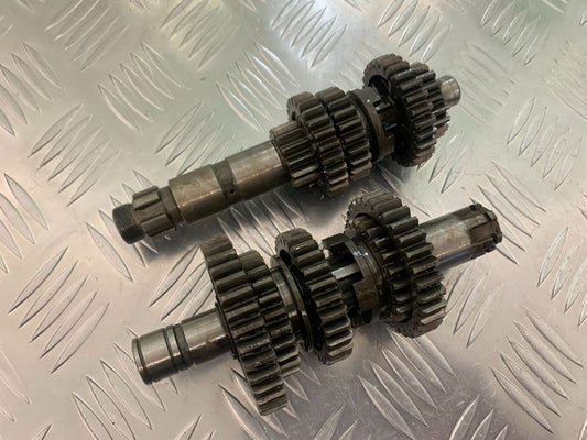 YAMAHA XT250 XT 250 GEARBOX   YEAR 1980-1982  (STOCK 944)