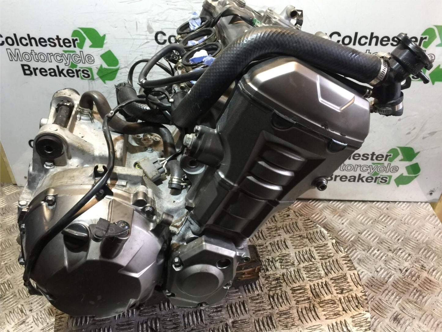 KAWASAKI VERSYS 1000 KLZ 1000 ENGINE  (STOCK 912)