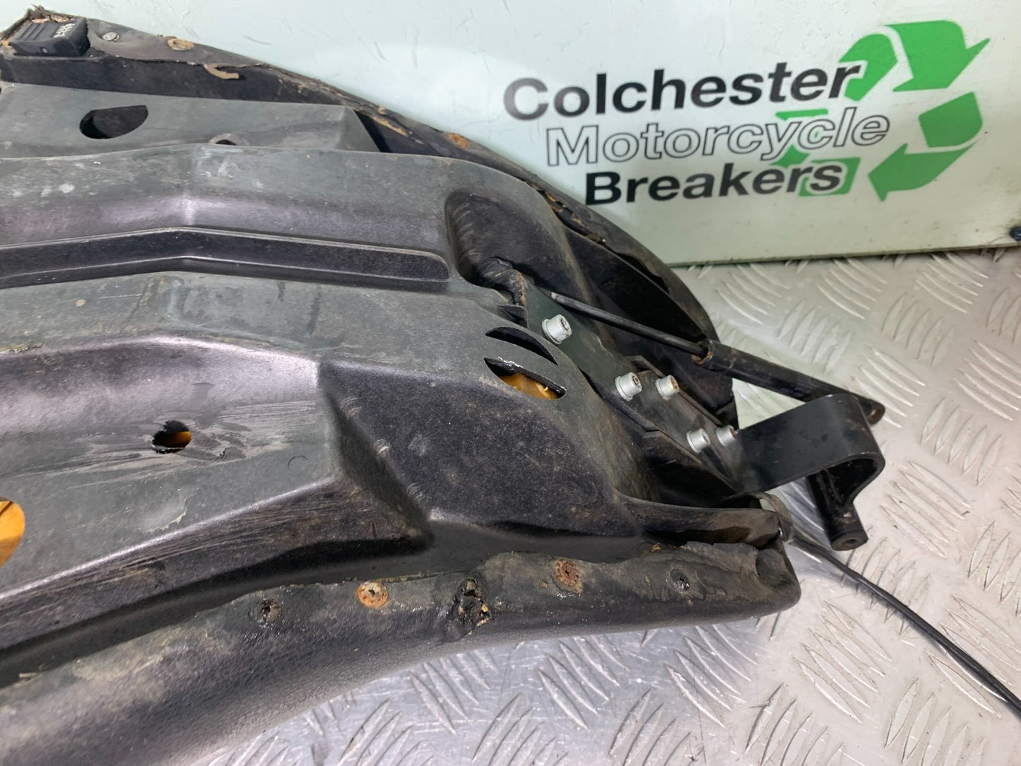 BMW K1200 K 1200 LT FRONT SEAT  YEAR 1999-07 (CMB1271)