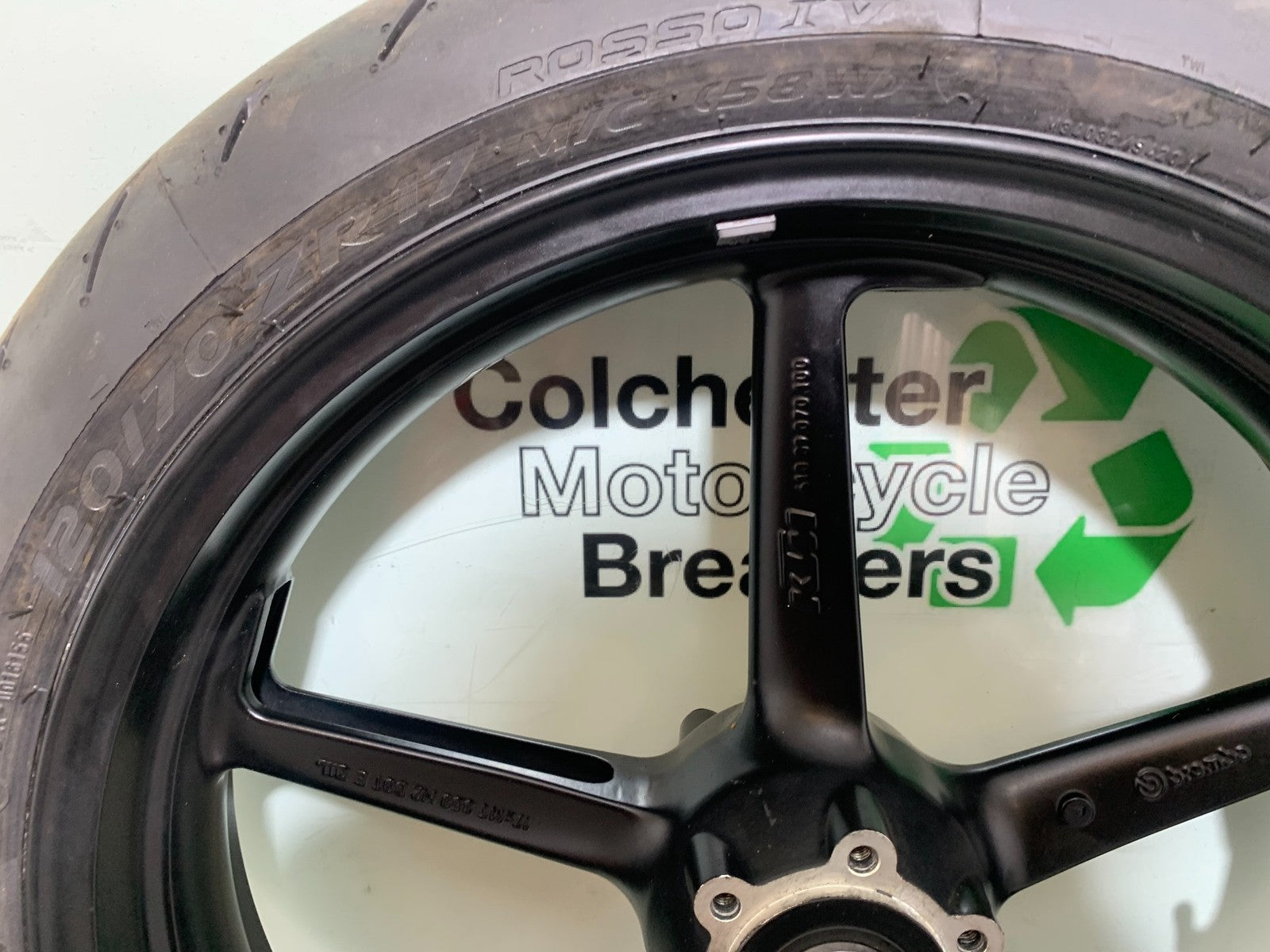KTM 690 DUKE R LC4 FRONT WHEEL YEAR 2012-2015  (CMB1180)