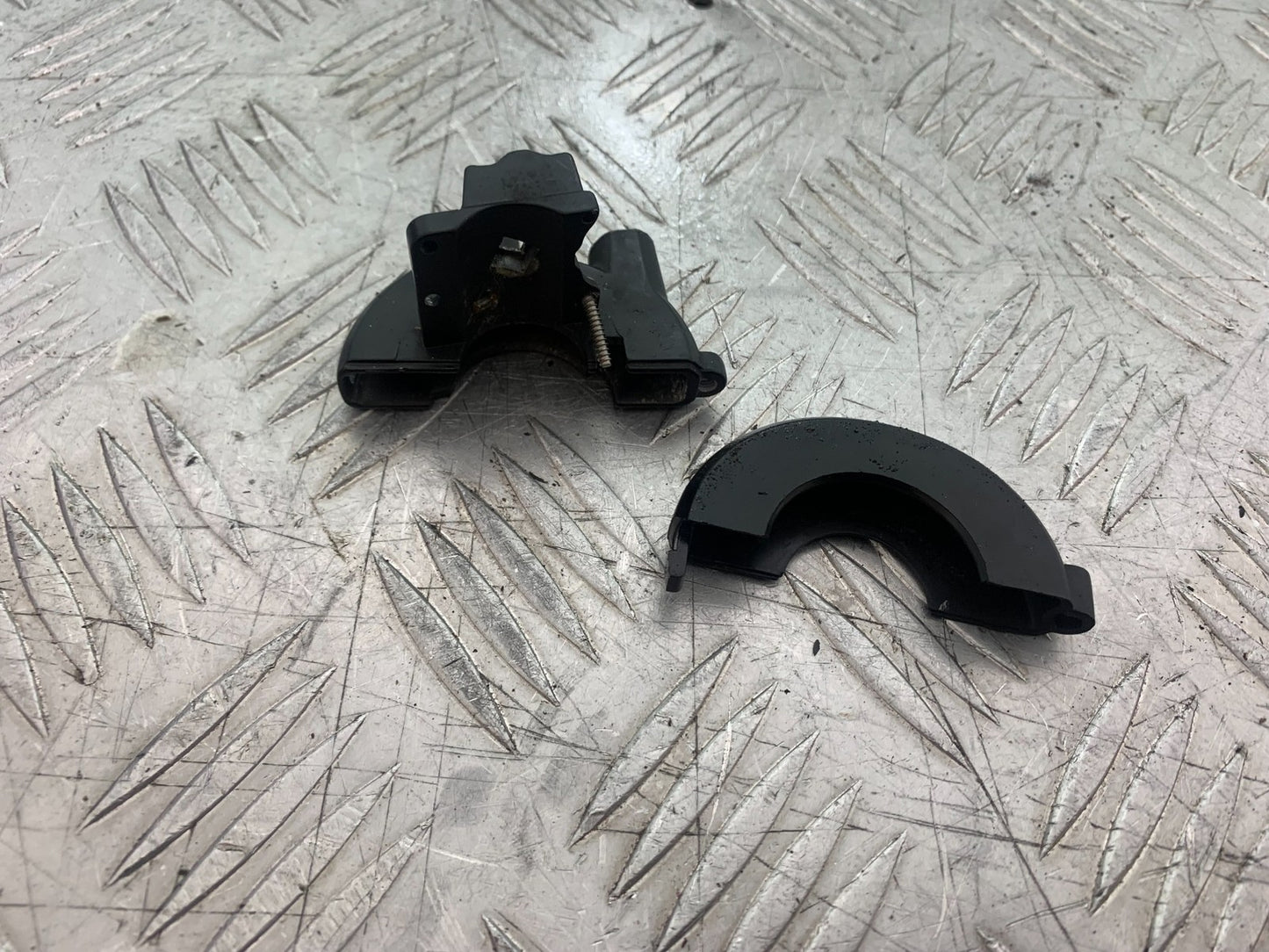BMW K1300 S K 1300 S THROTTLE HOUSING   YEAR 2009-16 (CMB1216)