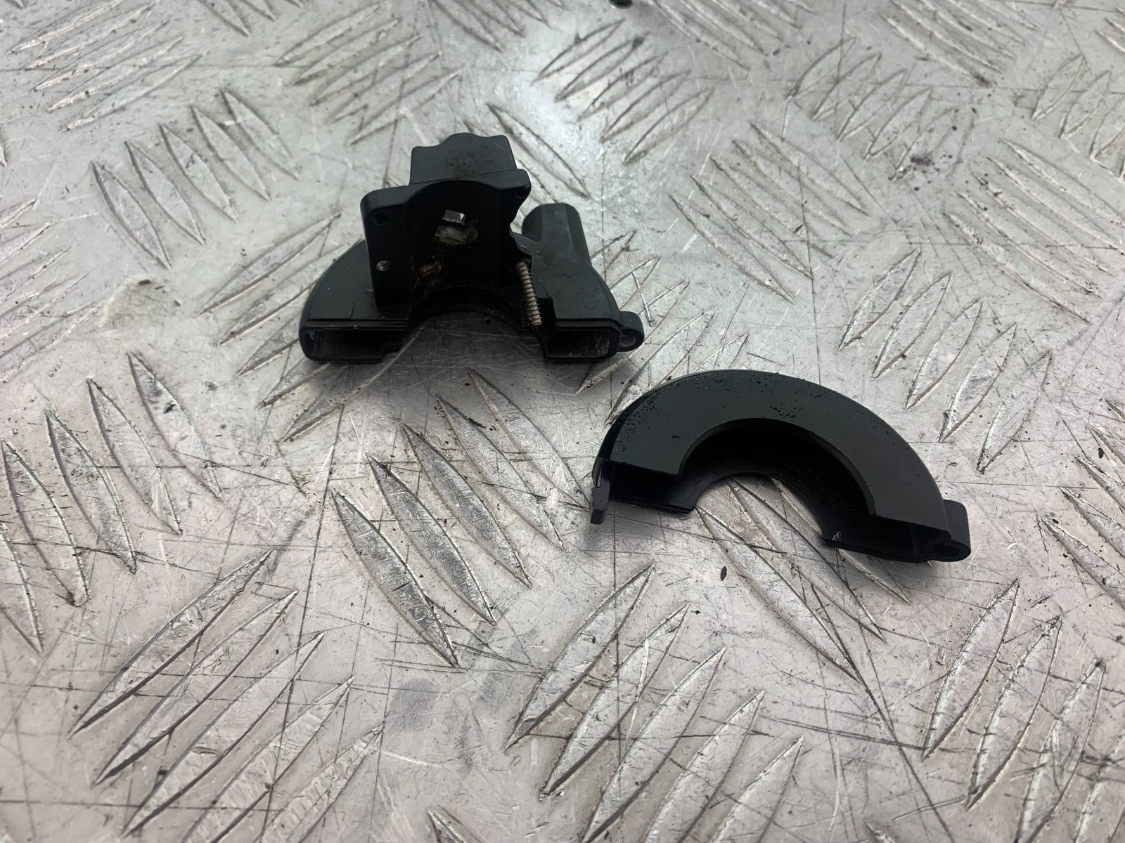 BMW K1300 S K 1300 S THROTTLE HOUSING   YEAR 2009-16 (CMB1216)