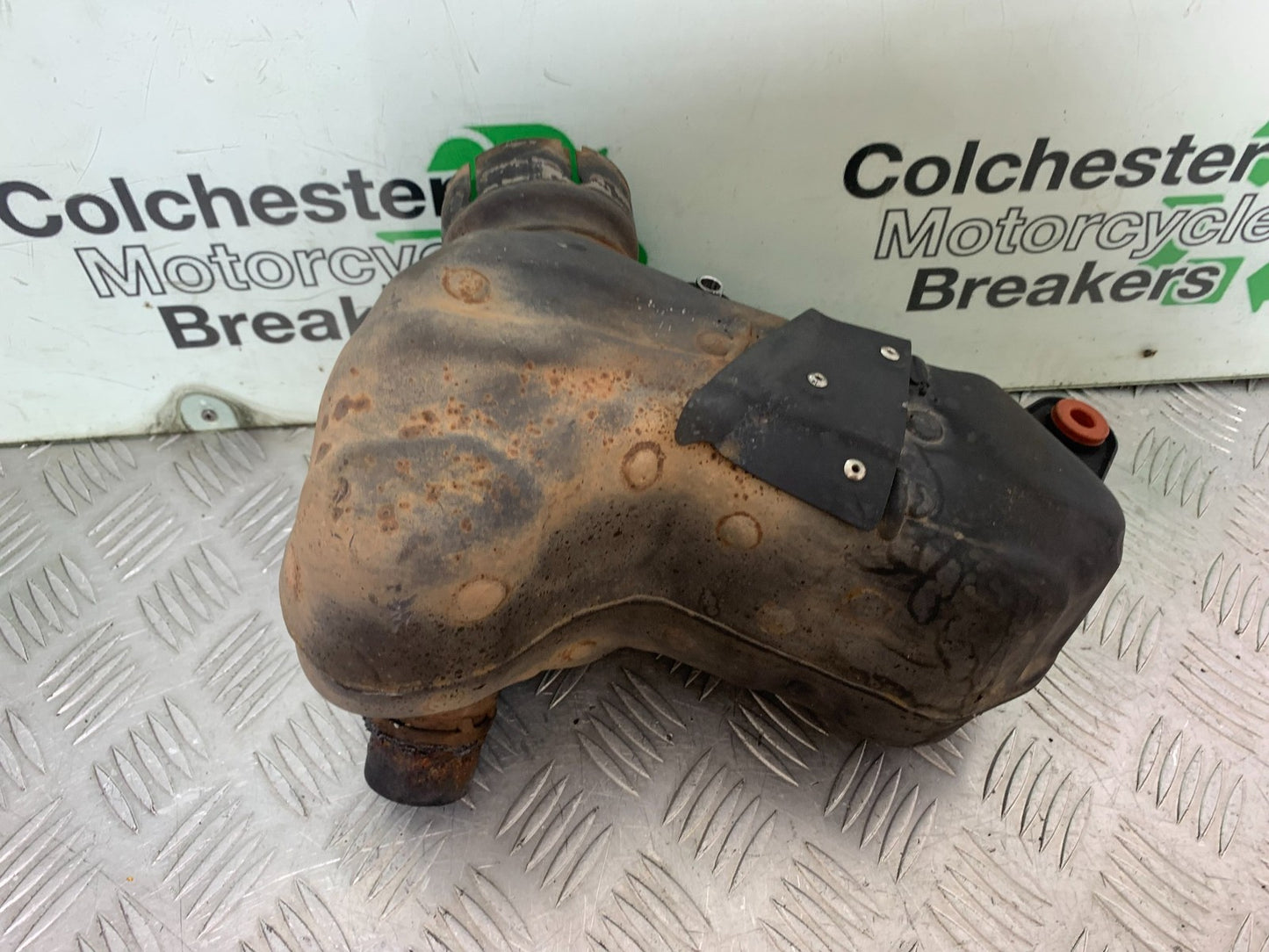 KTM 125 DUKE EXHAUST COLLECTOR BOX YEAR 2018-2023 (CMB1185)