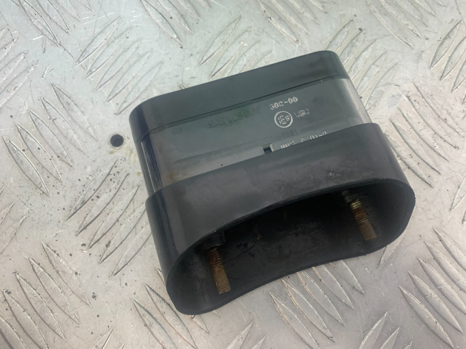 PIONEER XF250 NUMBER PLATE LIGHT INFILL COVER    YEAR 2009 (CMB1143)