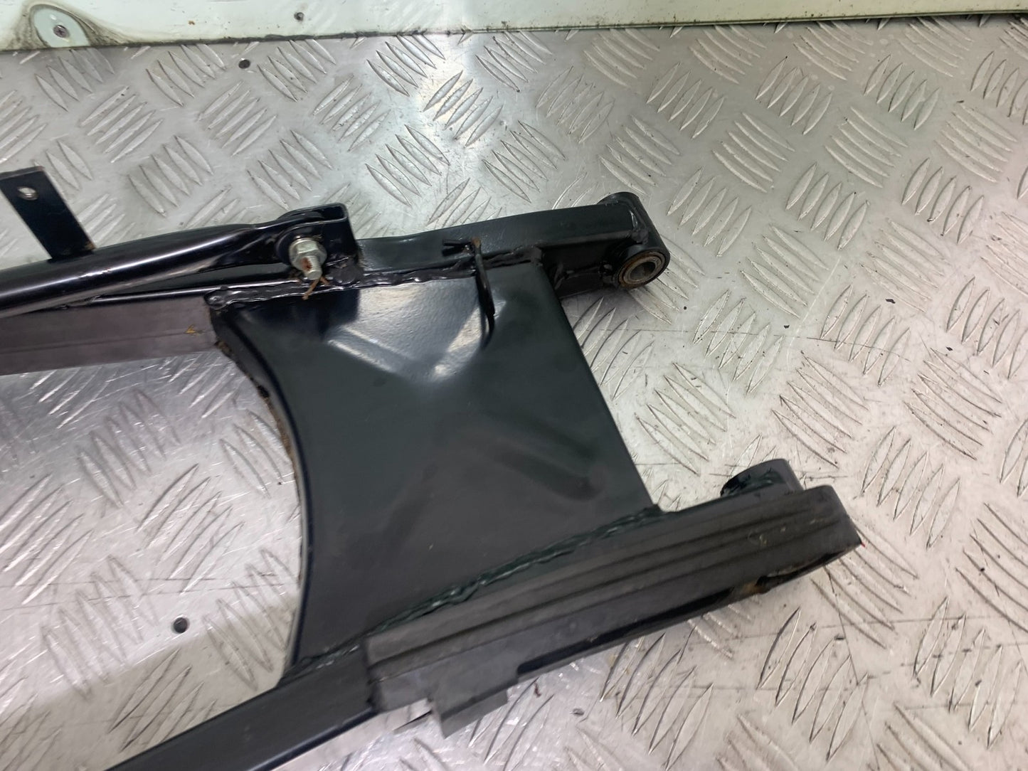 PIONEER NEVADA XF125 SWINGARM YEAR 2009 (CMB1214)