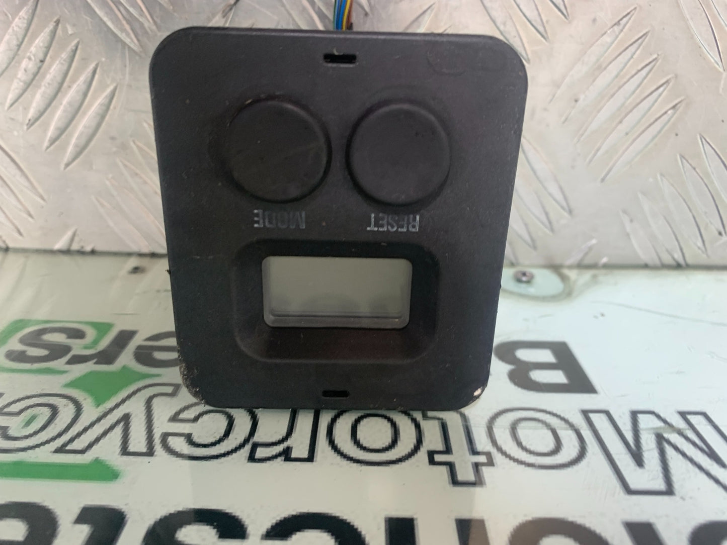 BMW K1200 K 1200 LT TIME CLOCK YEAR 1999-07 (CMB1138)