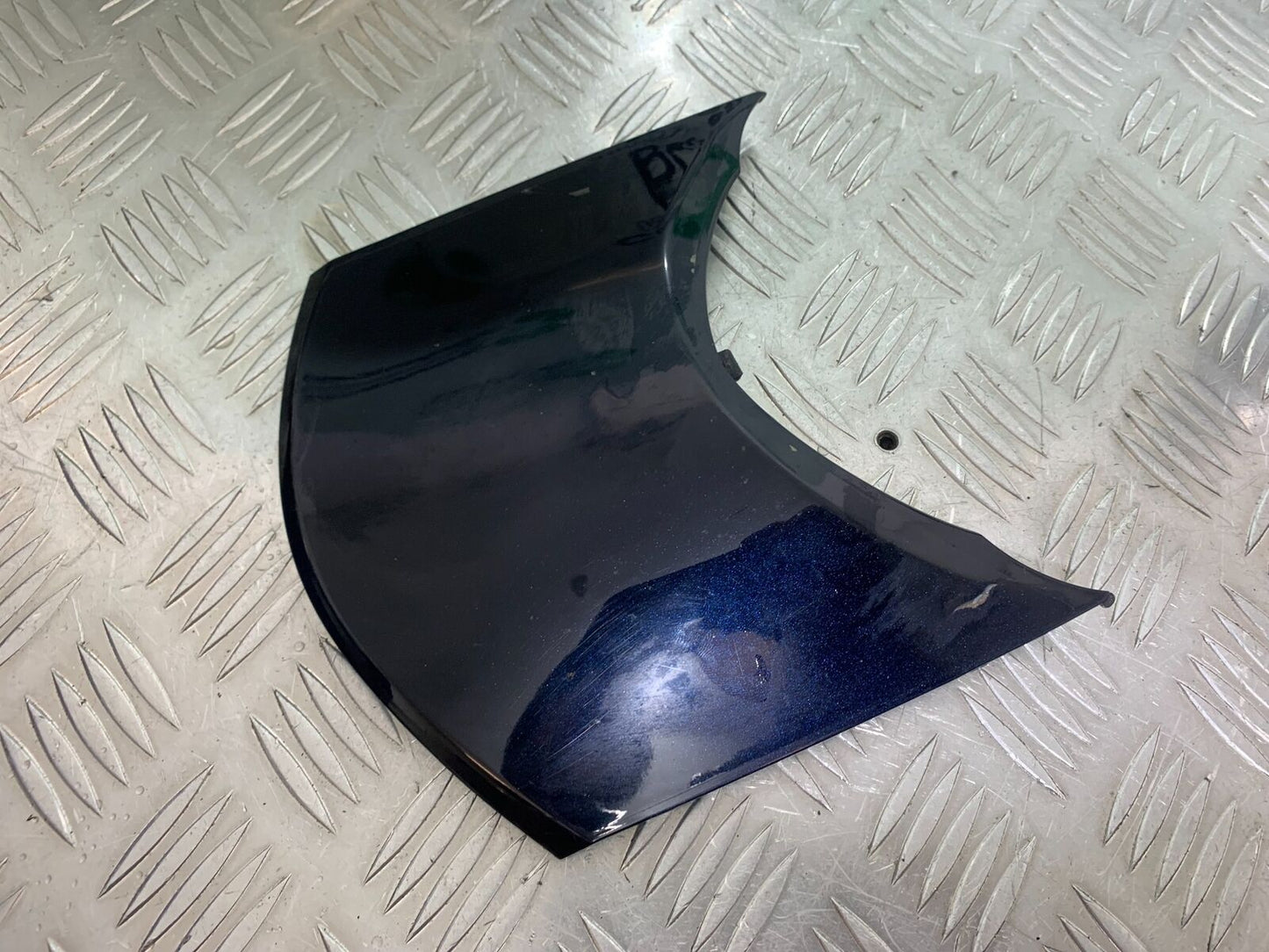 HONDA CBR1000 rr FIREBLADE UNDERTRAY INFILL PANEL  2008-2011 (CMB1037)