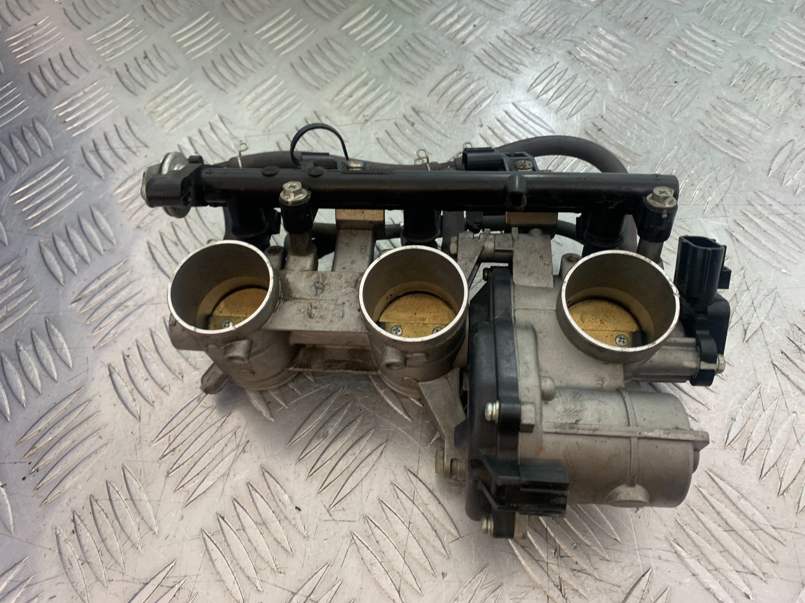 YAMAHA XSR900 XSR 900 THROTTLE BODIES YEAR 2022-2024 (CMB1215)