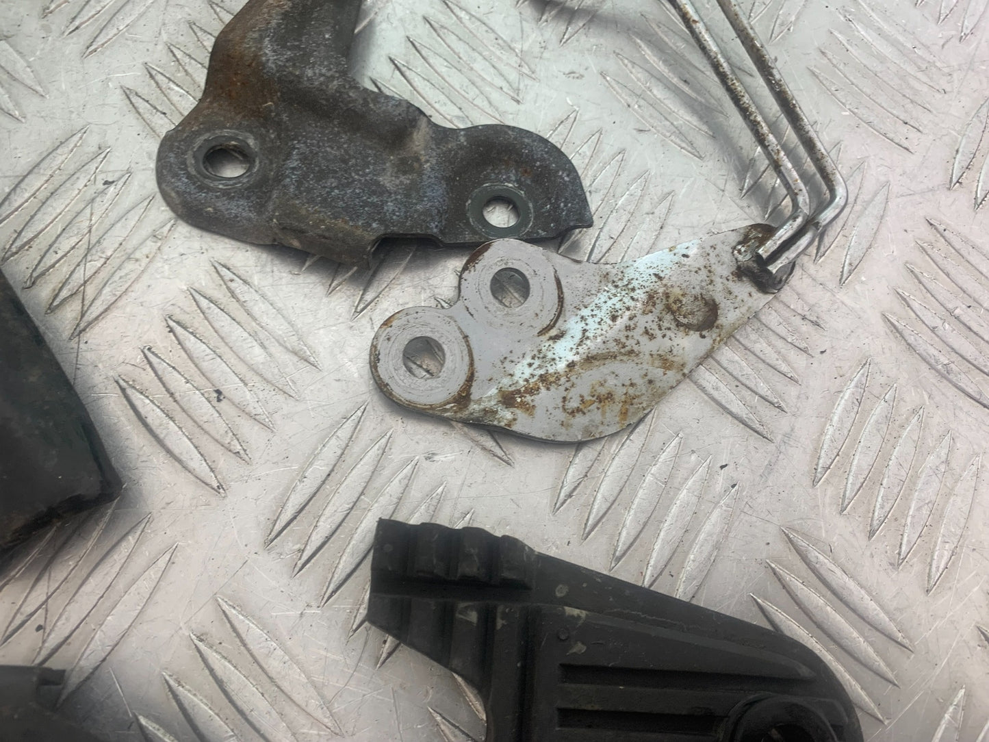 YAMAHA XV535 XV 535 VIRAGO INFILLS AND BRACKETS   YEAR 1994-02 (CMB1139)
