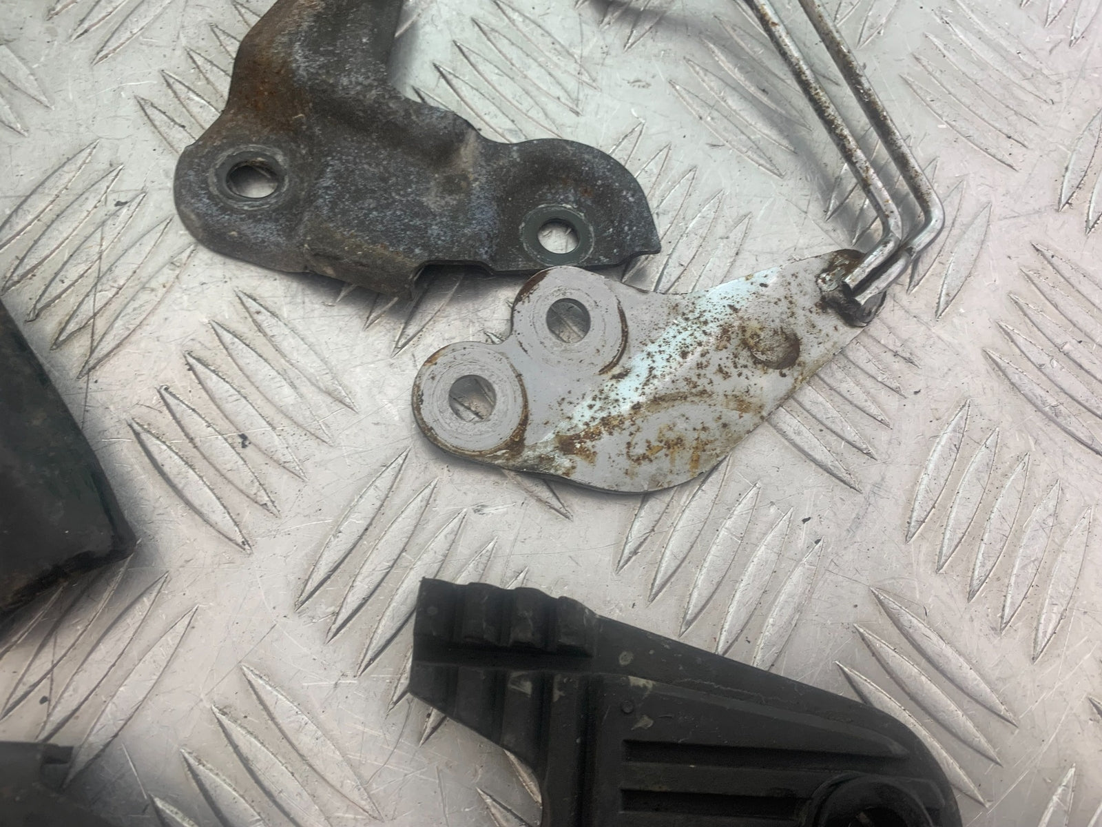YAMAHA XV535 XV 535 VIRAGO INFILLS AND BRACKETS   YEAR 1994-02 (CMB1139)