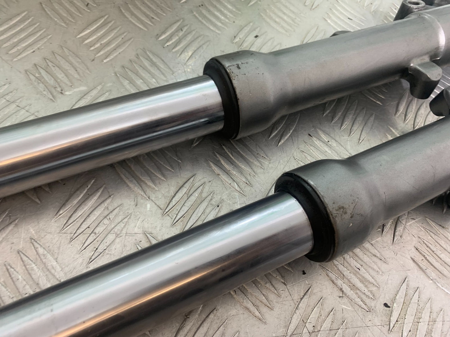 KAWASAKI ZX6R ZX6 F FORKS   YEAR 1995-1997 (CMB1169)