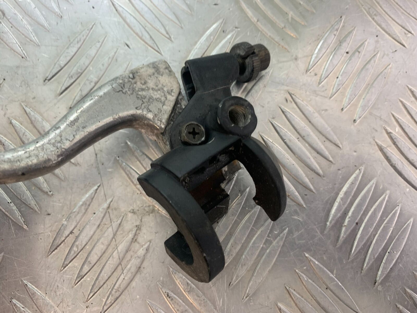 APRILIA RS50 RS 50 CLUTCH LEVER BRACKET YEAR 1996-1998 (CMB1132)