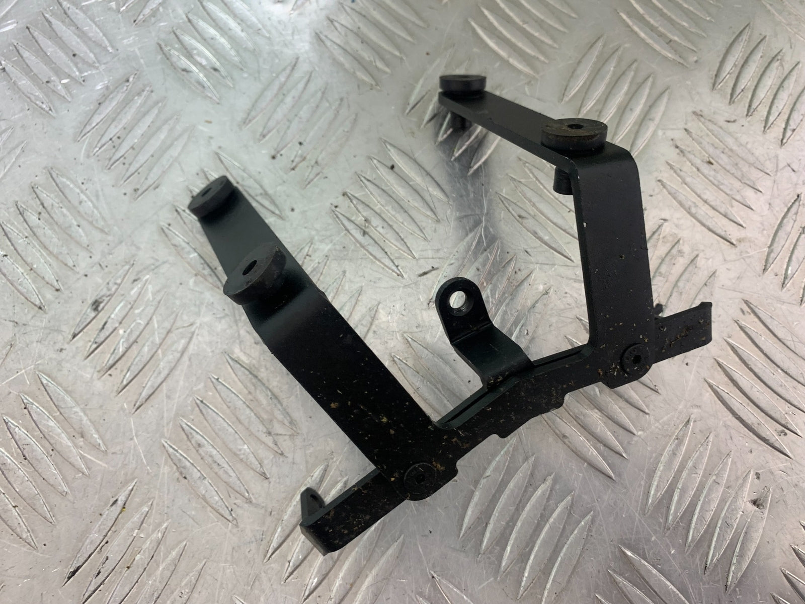 KTM 790 DUKE SCREEN BRACKET  YEAR 2018-2021  (CMB11150)