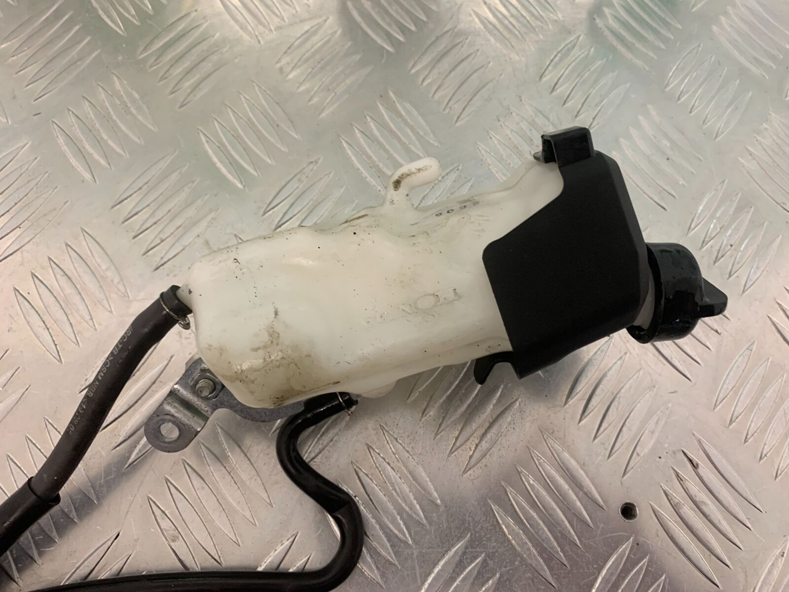 HONDA CBR650 R CBR 650R COOLANT BOTTLE  YEAR 2019-2020 (STOCK 952)
