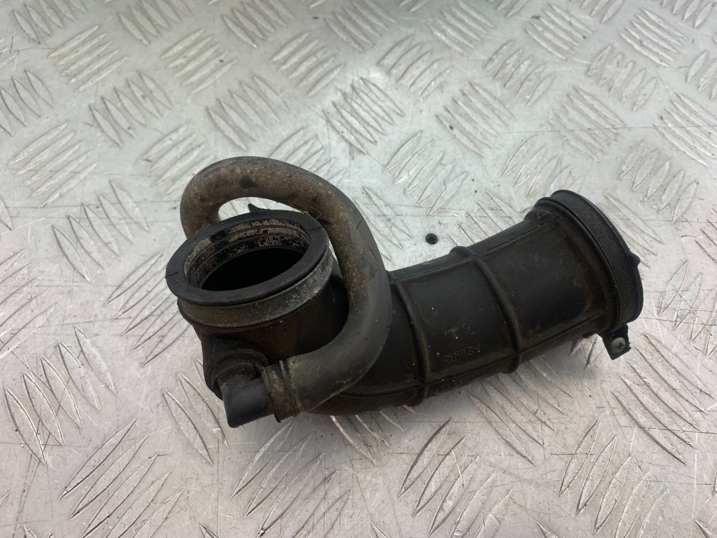 SUZUKI AN 200 UH 200 AIR BOX RUBBER  YEAR 2007-2009 (CMB1256)