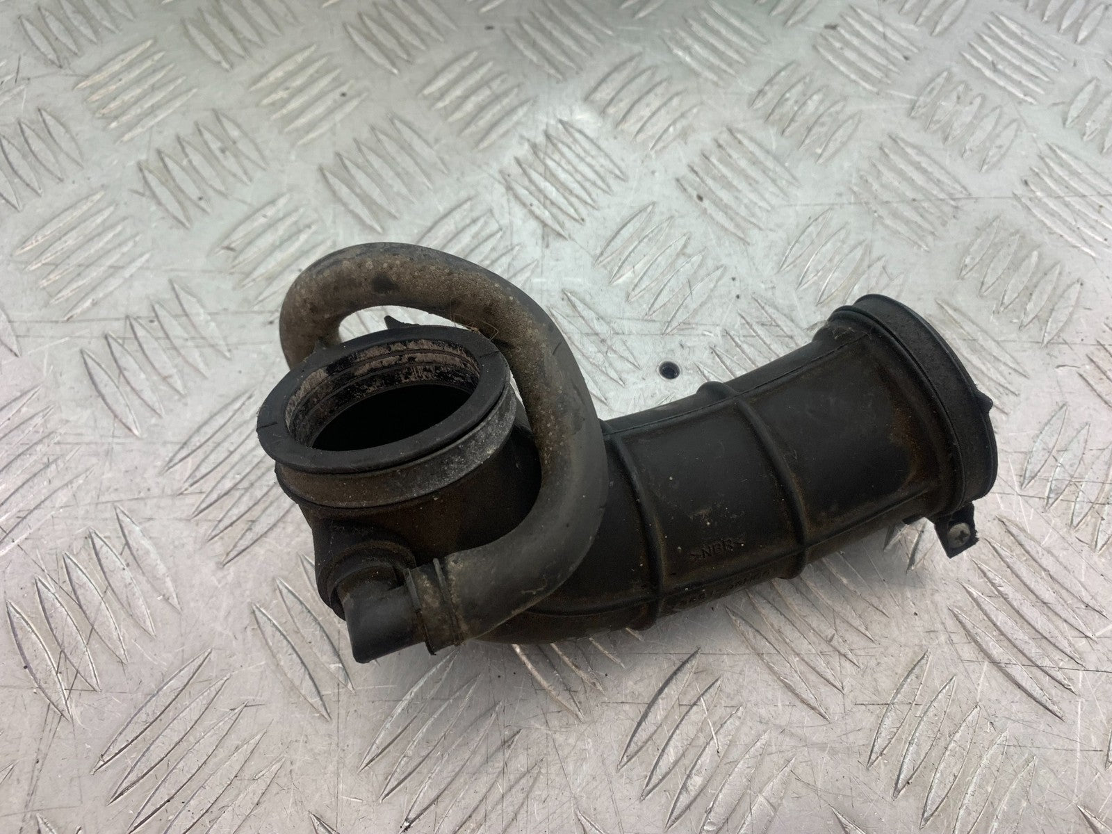 SUZUKI AN 200 UH 200 AIR BOX RUBBER  YEAR 2007-2009 (CMB1256)