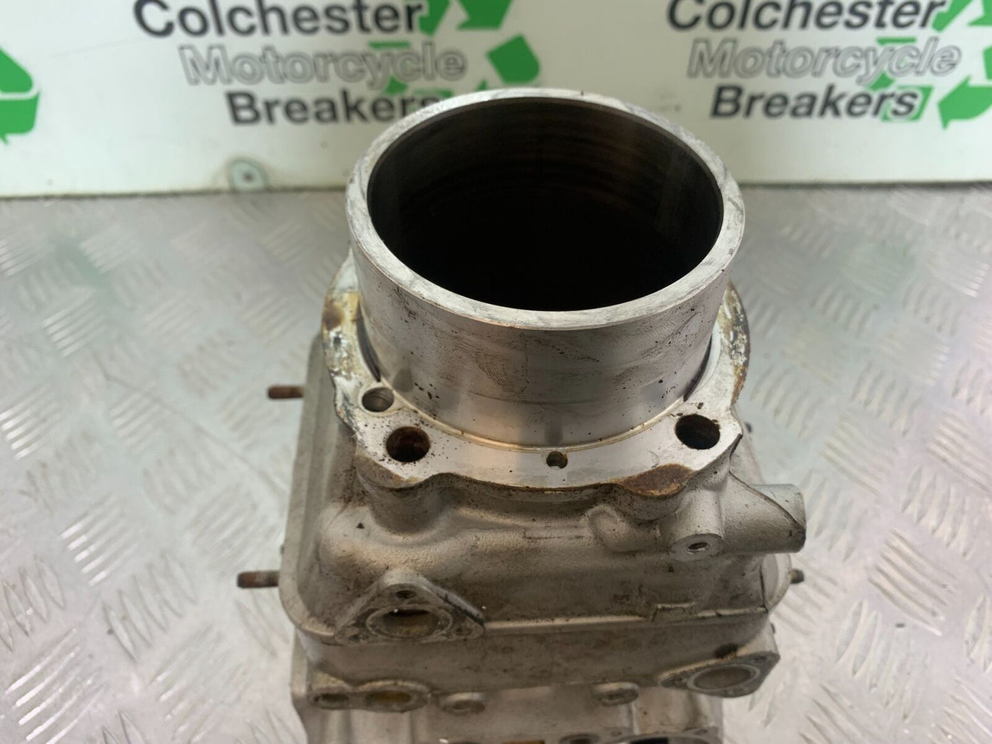 DUCATI 748 REAR CYLINDER HEAD AND CAMS YEAR 1999 2003
