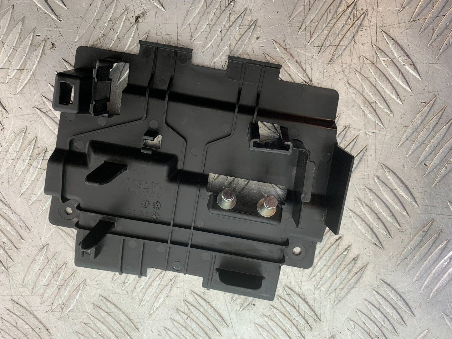 TRIUMPH TRIDENT 660 INFILL COVER YEAR 2021-2024 (CMB1295)