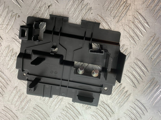TRIUMPH TRIDENT 660 INFILL COVER YEAR 2021-2024 (CMB1295)