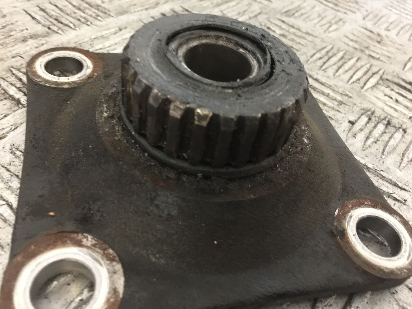 HONDA ST1300 ST 1300 DRIVE FLANGE  2008-2013 (STOCK 737)