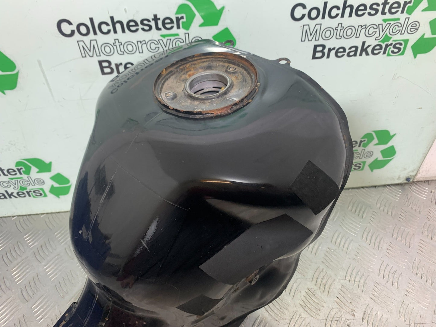 HONDA CBR1000 rr FIREBLADE PETROL TANK YEAR 2006 (CMB1220)