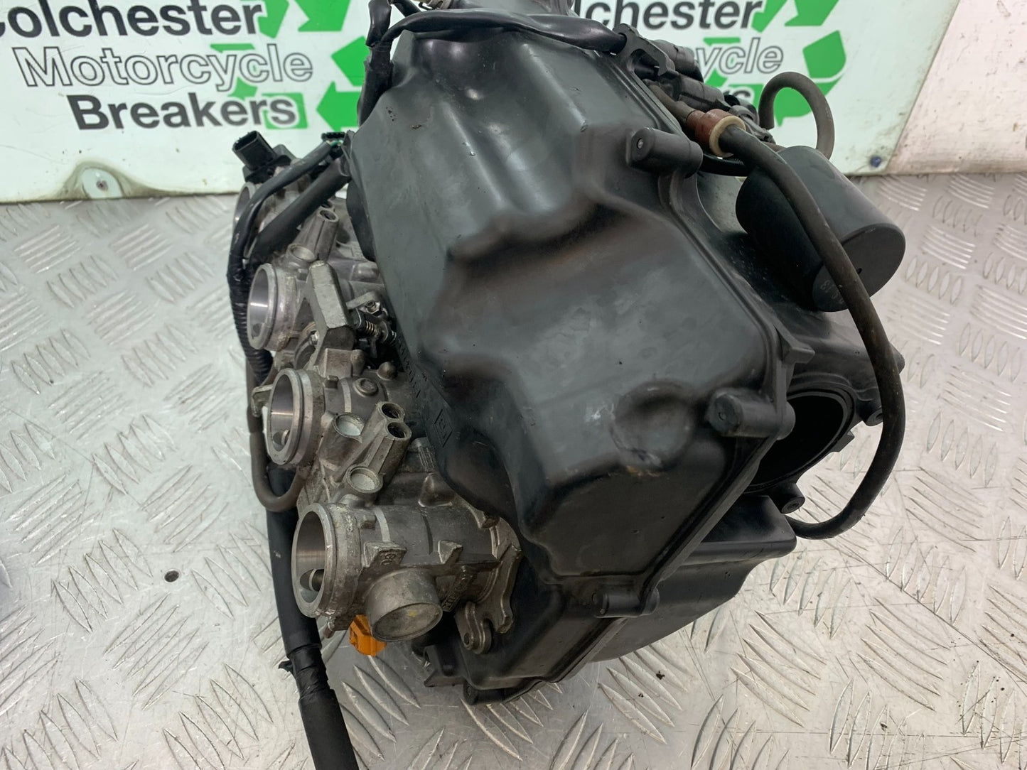 HONDA CBF600 CBF 600 THROTTLE BODIES   YEAR 2004 -07 (CMB1247)