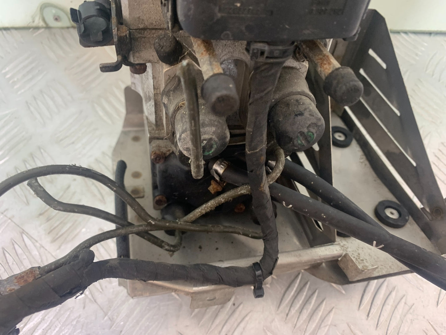 BMW K1200 K 1200 LT ABS PUMP  YEAR 1999-07 (CMB1138)