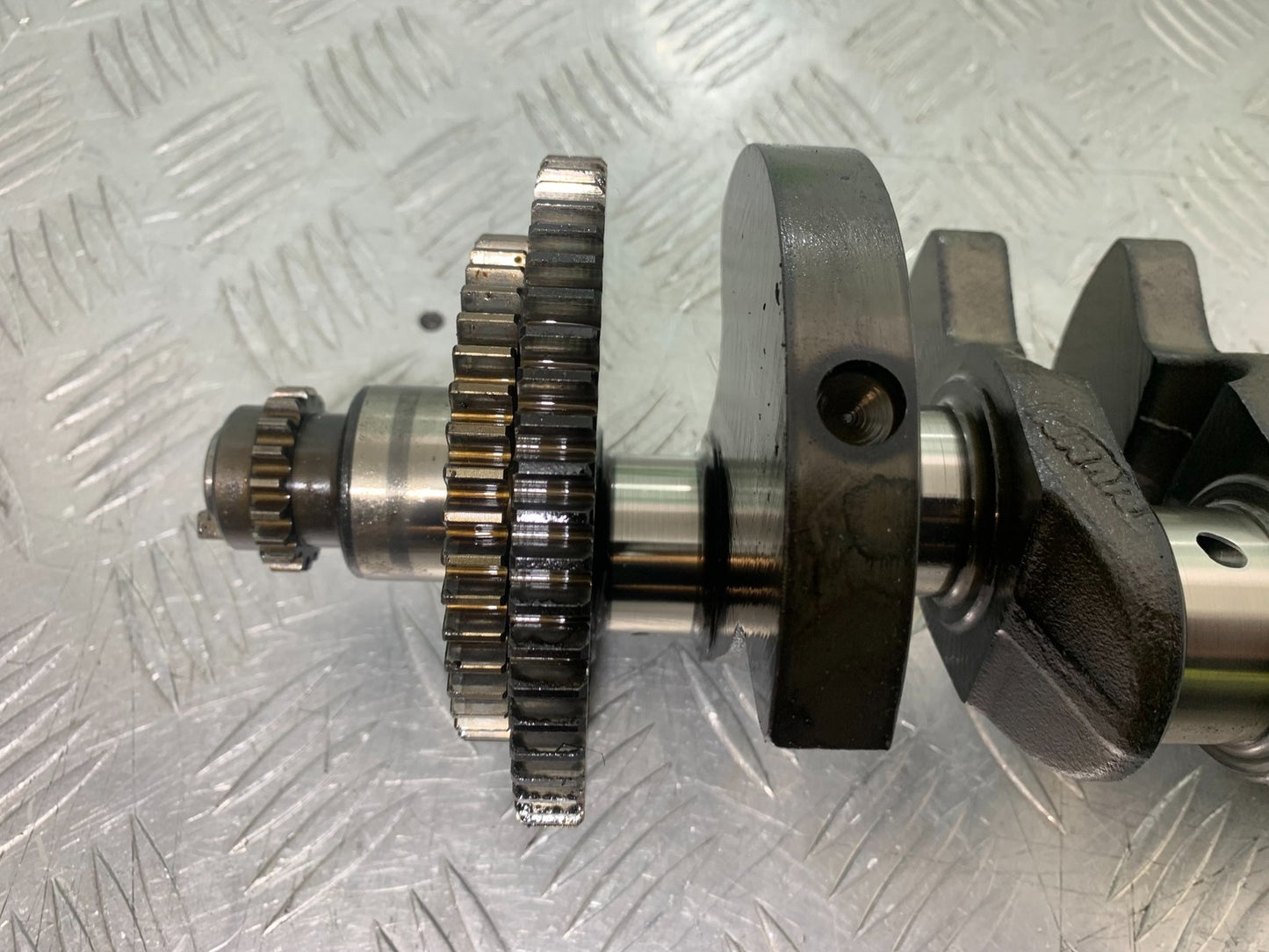 TRIUMPH 955i SPRINT ST CRANKSHAFT  YEAR 1999-2004