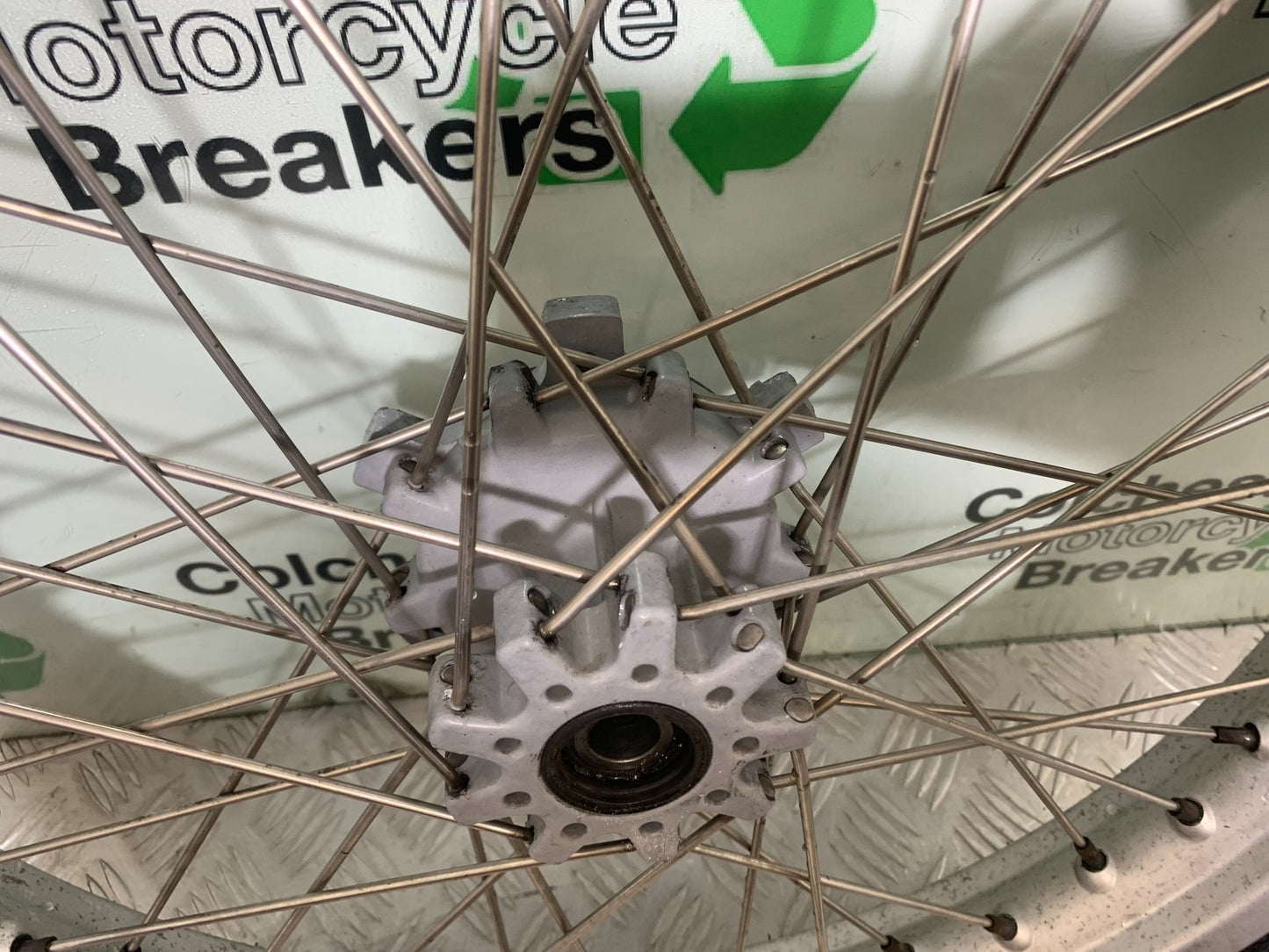 APRILIA 650 PAGASO STRADA FRONT WHEEL  YEAR 2005-2010 (CMB1260)