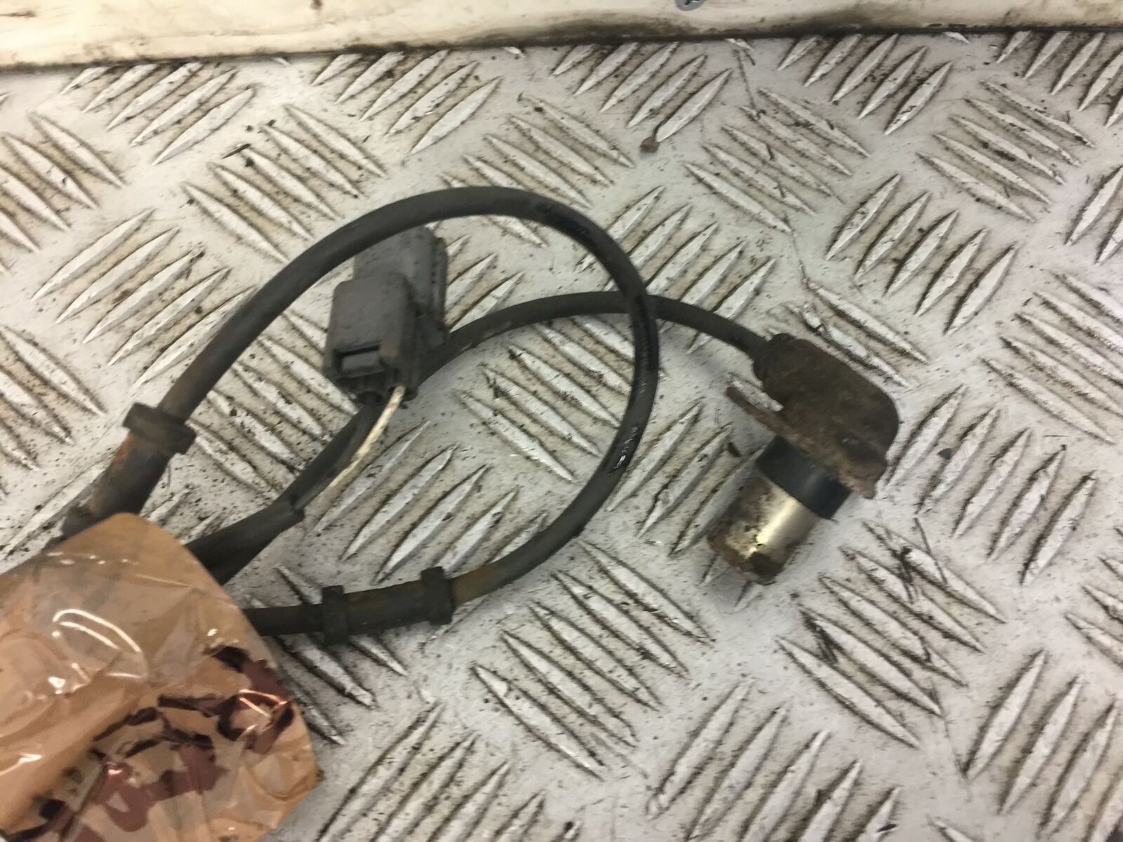 HONDA VFR800 V TEC REAR ABS SENSOR  YEAR 2009-2013  (ABS) STOCK 576