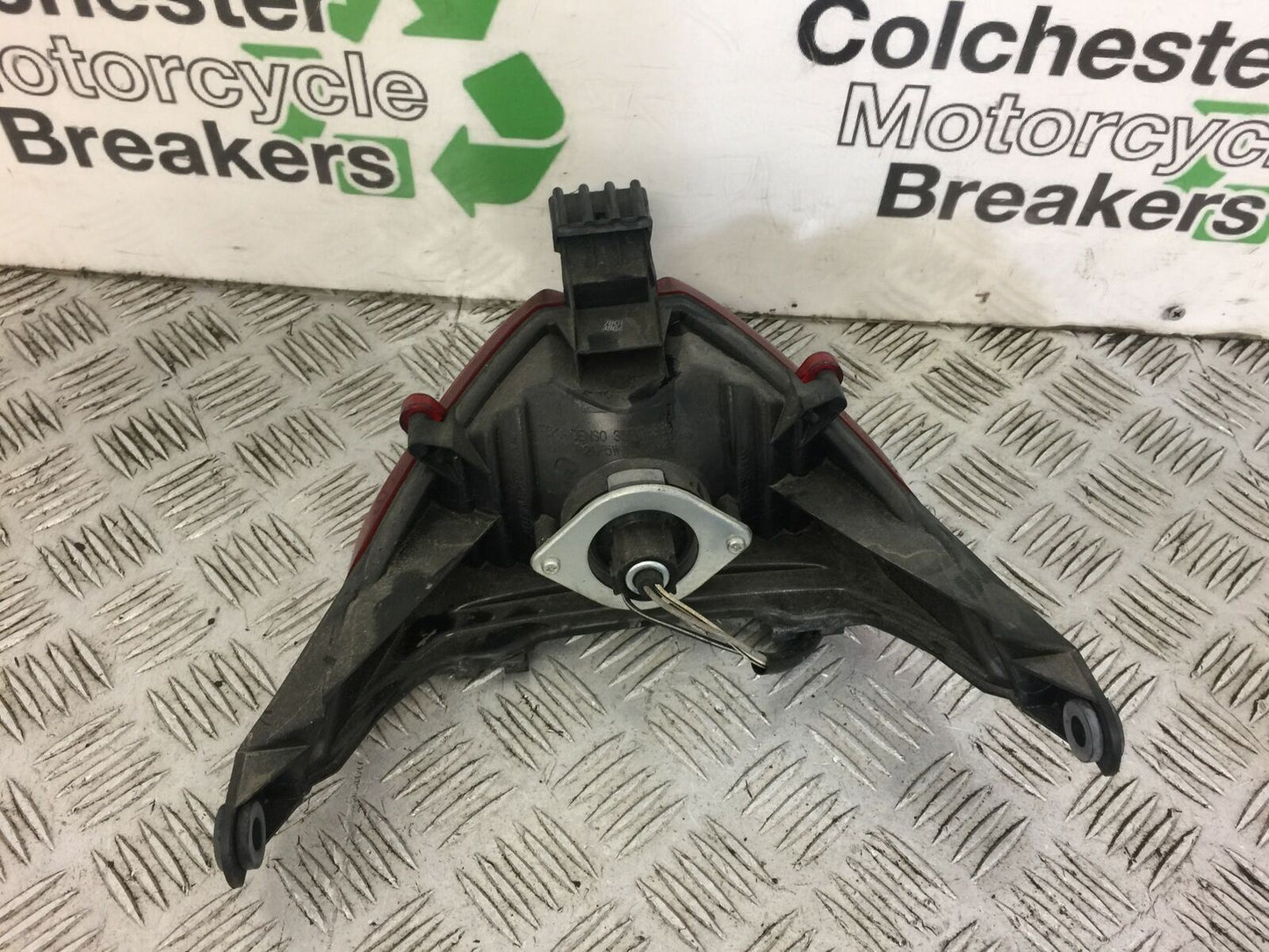SUZUKI GSF1250 GSF 1250 K8 REAR LIGHT  YEAR 2009