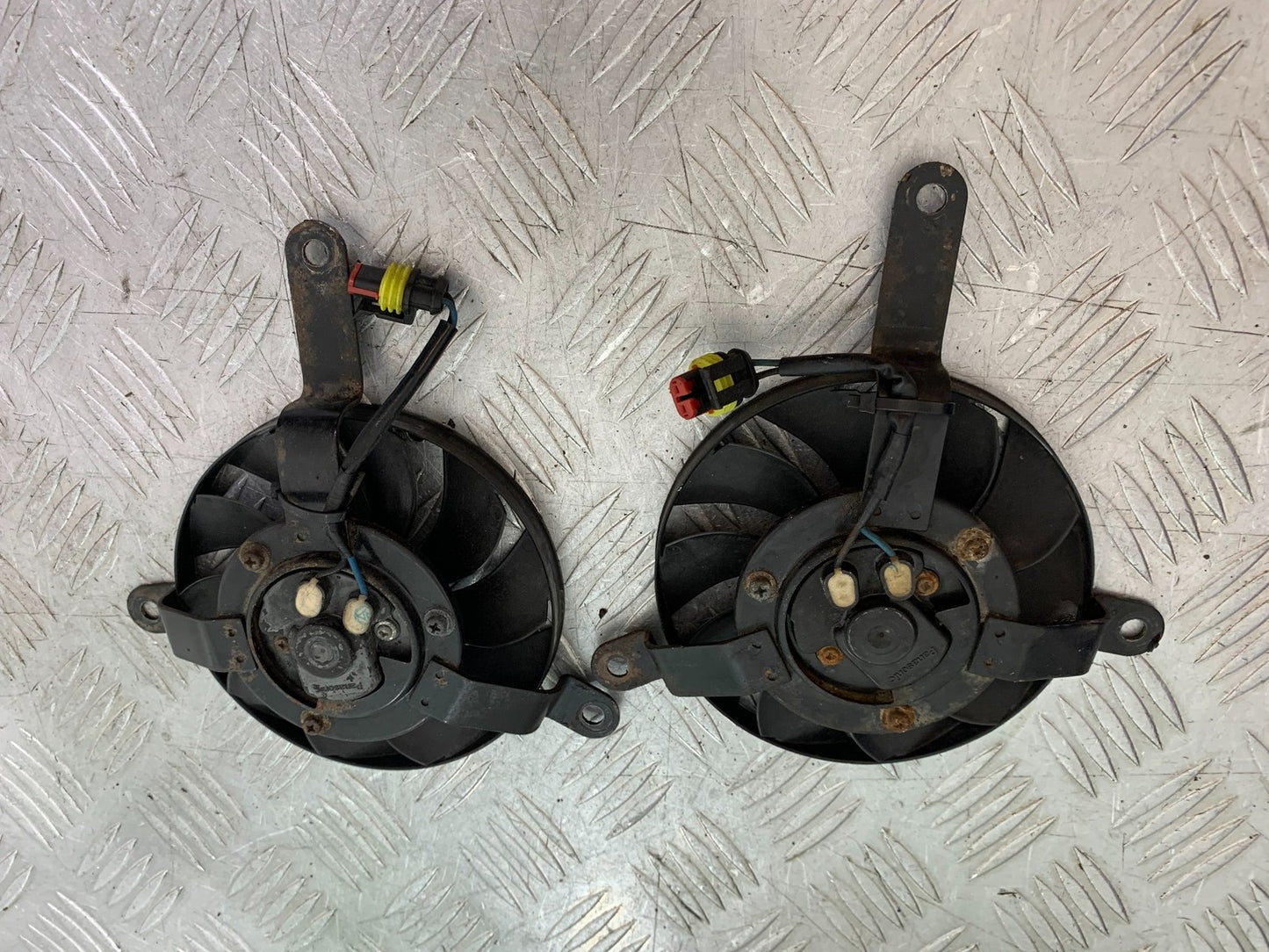 DUCATI 848 RADIATOR FANS   YEAR 2008-2010 (CMB1323)