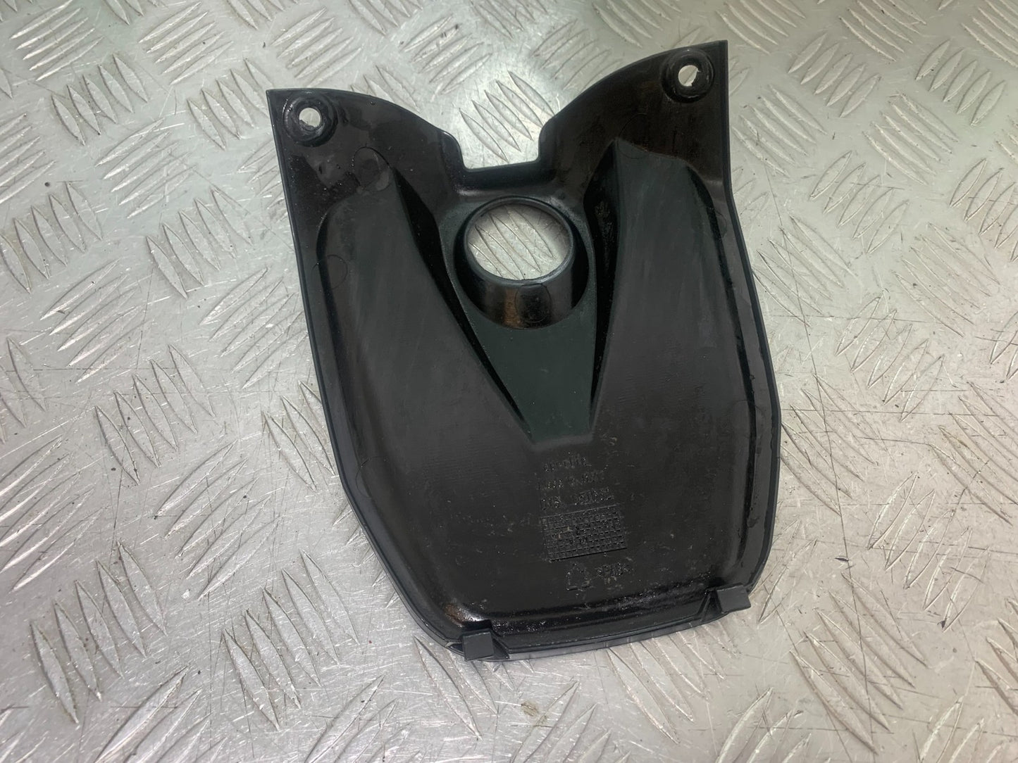 APRILIA SL750 SL 750 SHIVER IGNITON COVER TANK COVER  YEAR 2008-2016 (CMB1242)