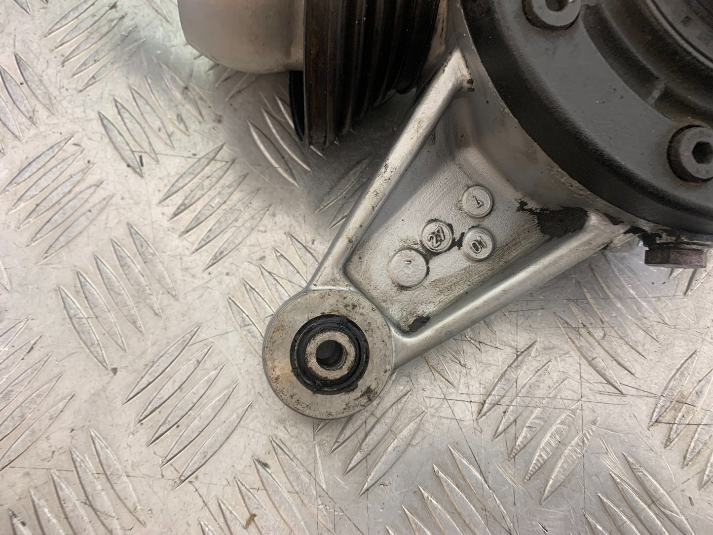 BMW R850 R R850R REAR DIFF   YEAR 1994-2002 (CMB1170)