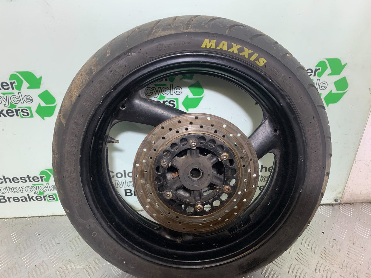 YAMAHA FZS600 FAZER 600 REAR WHEEL  YEAR 1998-2001 (CMB1267)