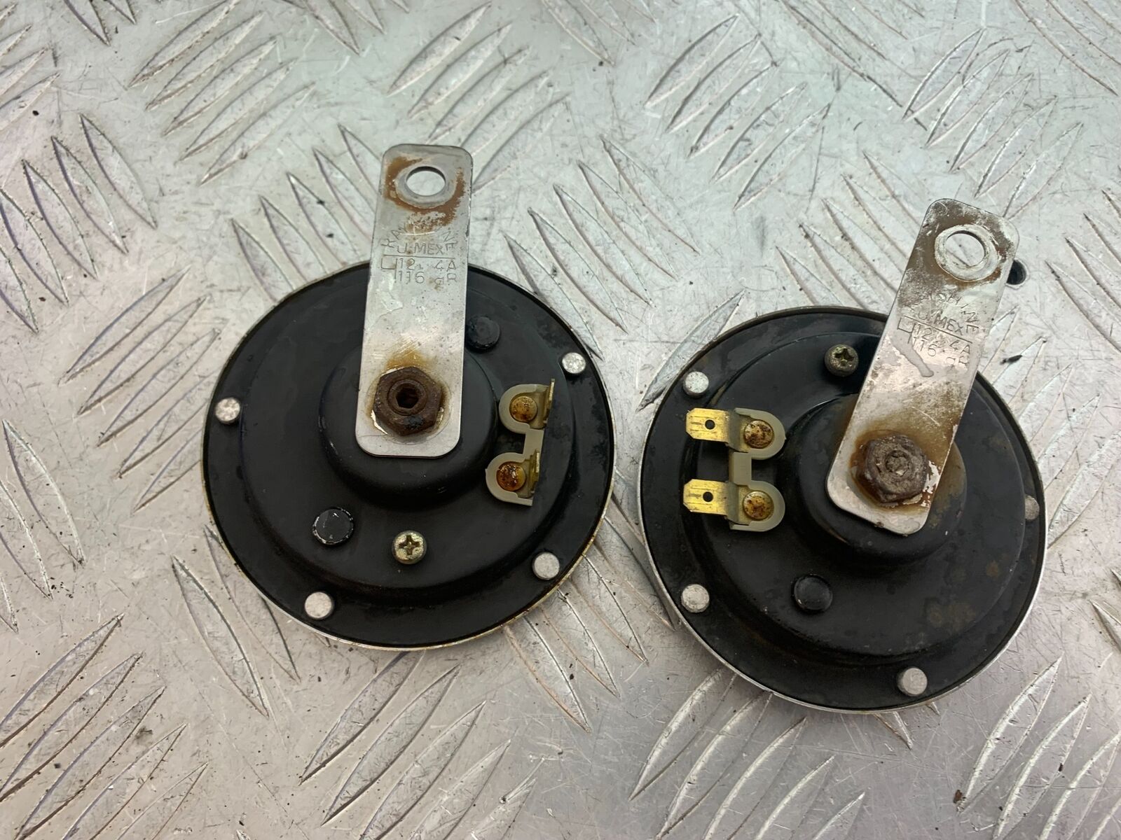 YAMAHA XJR1300 XJR 1300 HORNS YEAR  1999-2003 (CMB1119)