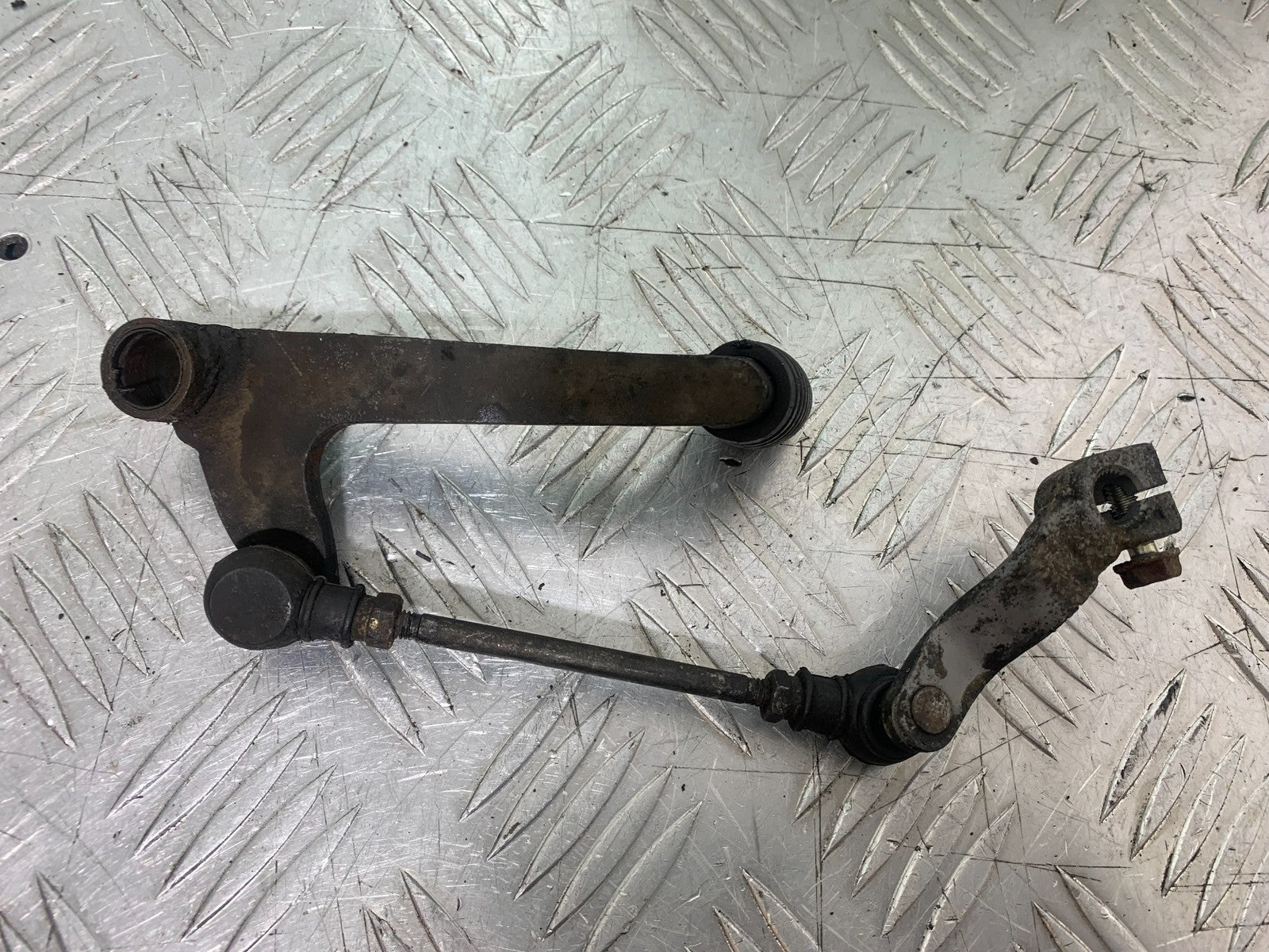 HONDA NT 700 V DEAUVILLE GEAR LEVER  YEAR 2006-2011 (CMB1211)