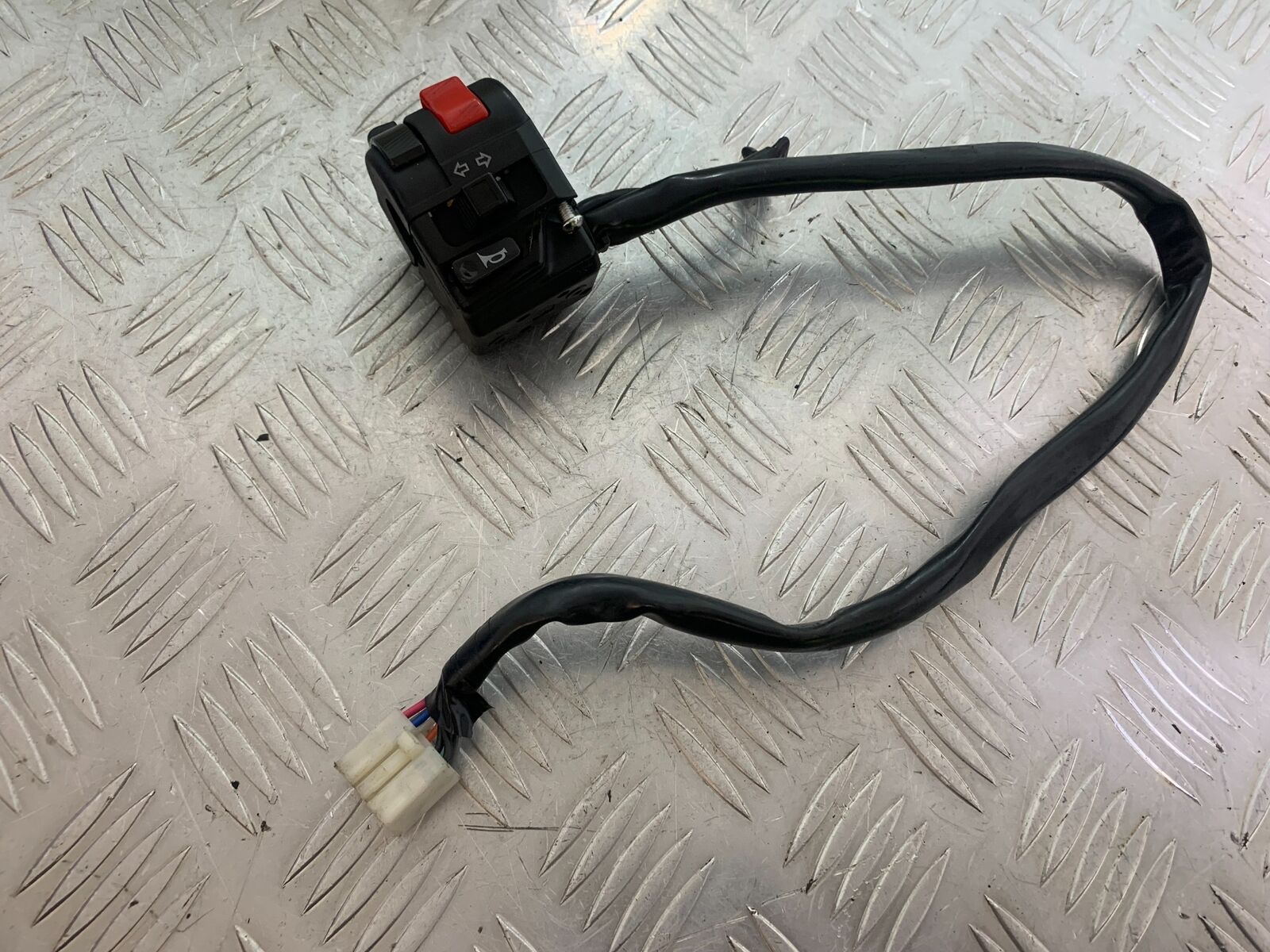 SINNIS TERRAIN 125 LEFT SWITCH GEAR  YEAR 2024 (CMB1072)