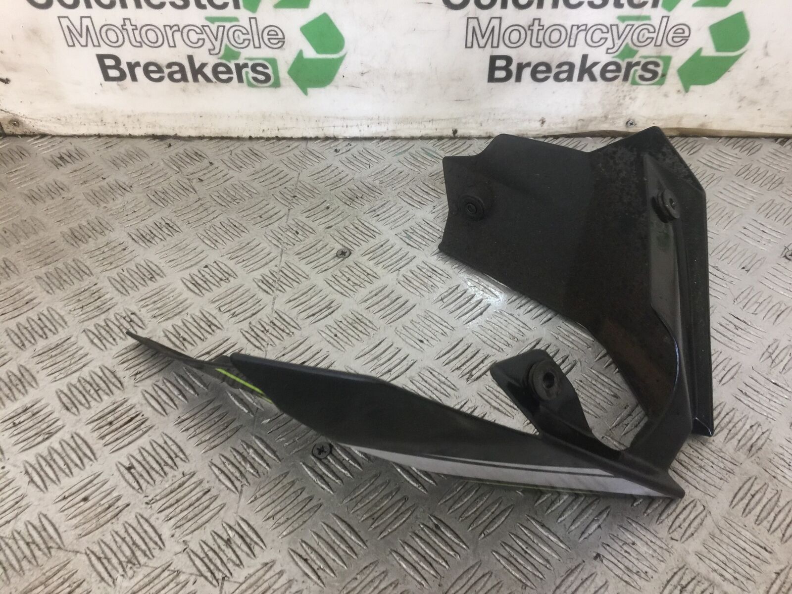 KAWASAKI Z125 Z 125 BELLYPAN   2018-2020 (STOCK 743)