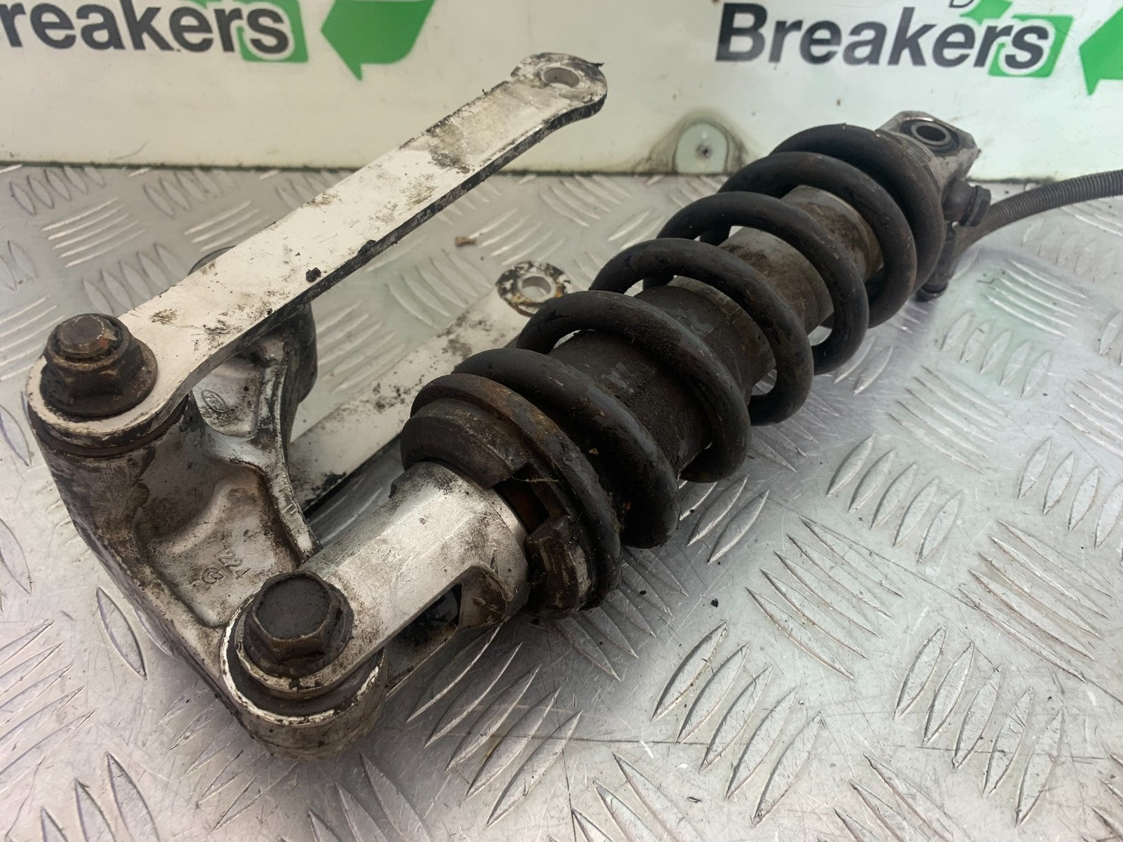 KAWASAKI ZX6R ZX6 F REAR SHOCK AND LINKAGE  YEAR 1995-1997 (CMB1169)