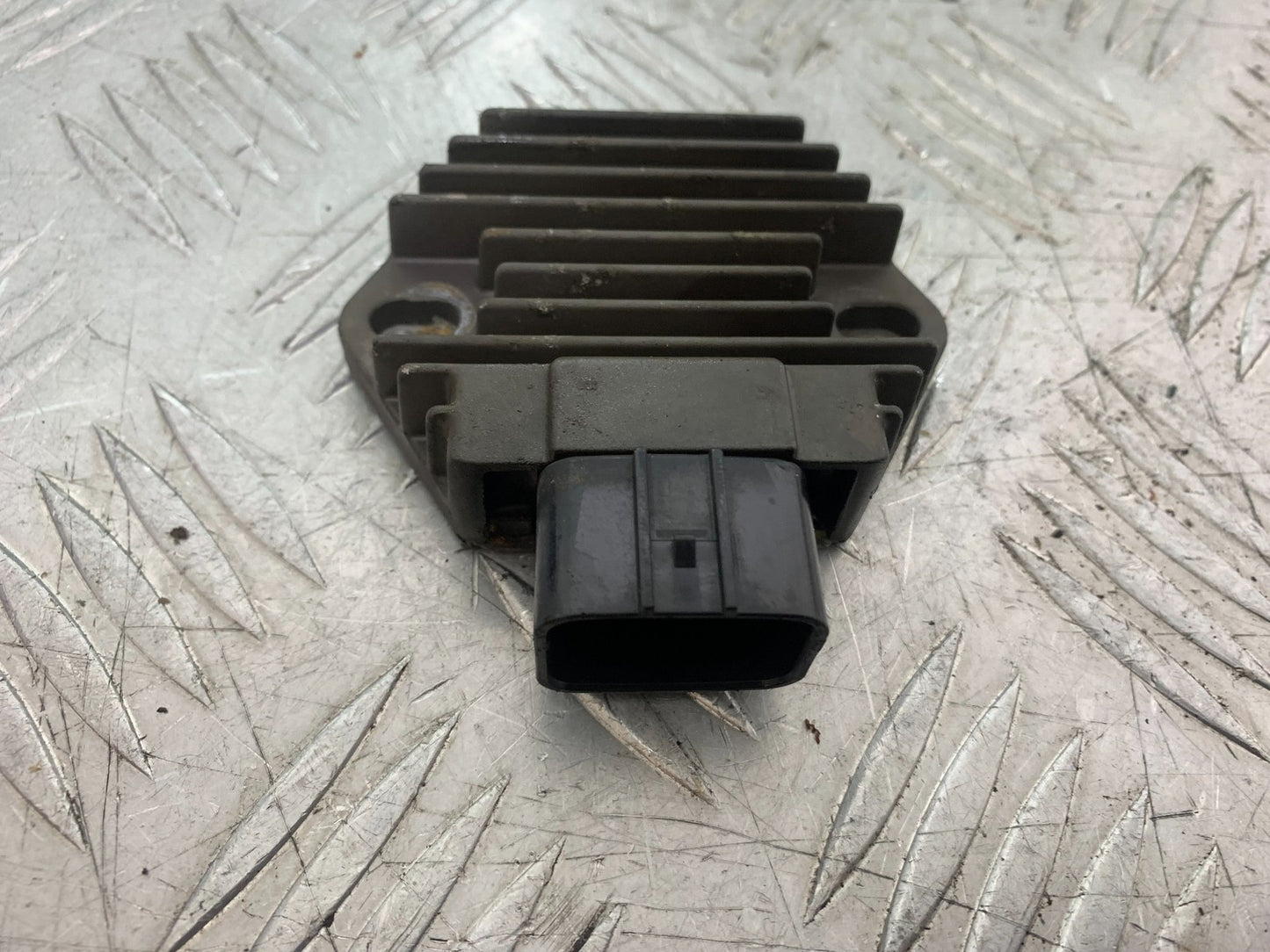 HONDA VT750 SHADOW REGULATOR   YEAR 2003-2004 (CMB1265)