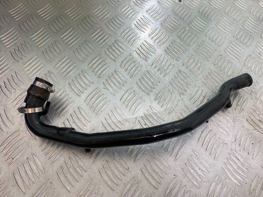 TRIUMPH THUNDERBIRD 1600 COOLANT PIPE  YEAR 2011 (CMB1107)
