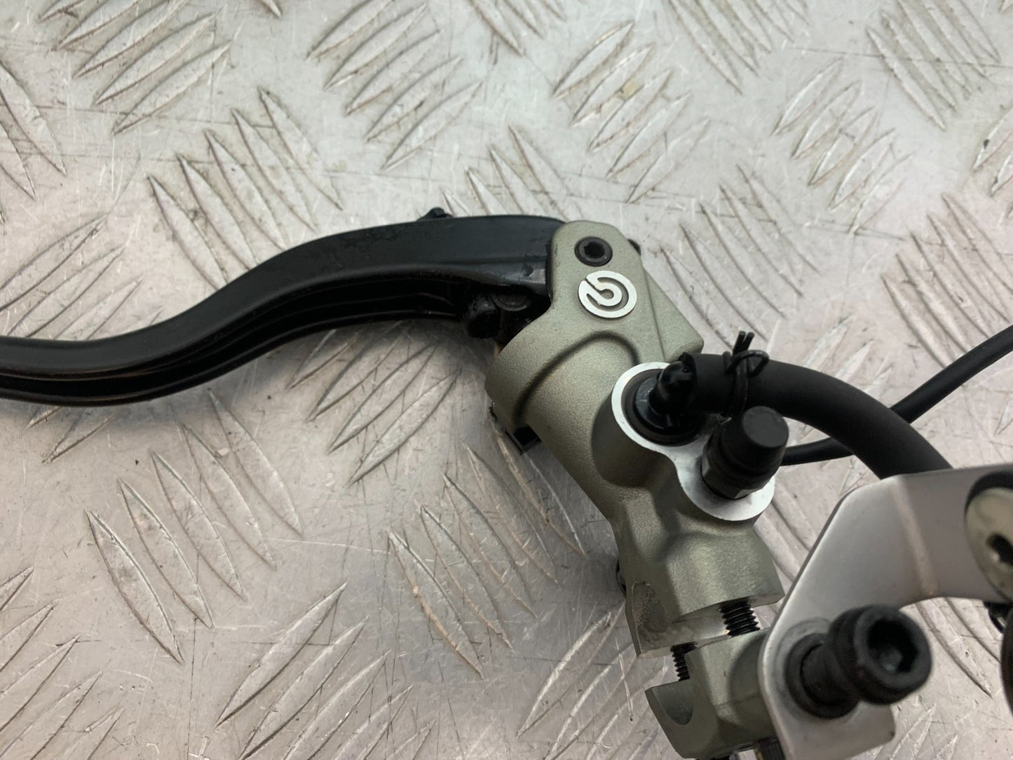 DUCATI 937 MONSTER CLUTCH MASTER CYLINDER  YEAR 2021-2024 (CMB1270)
