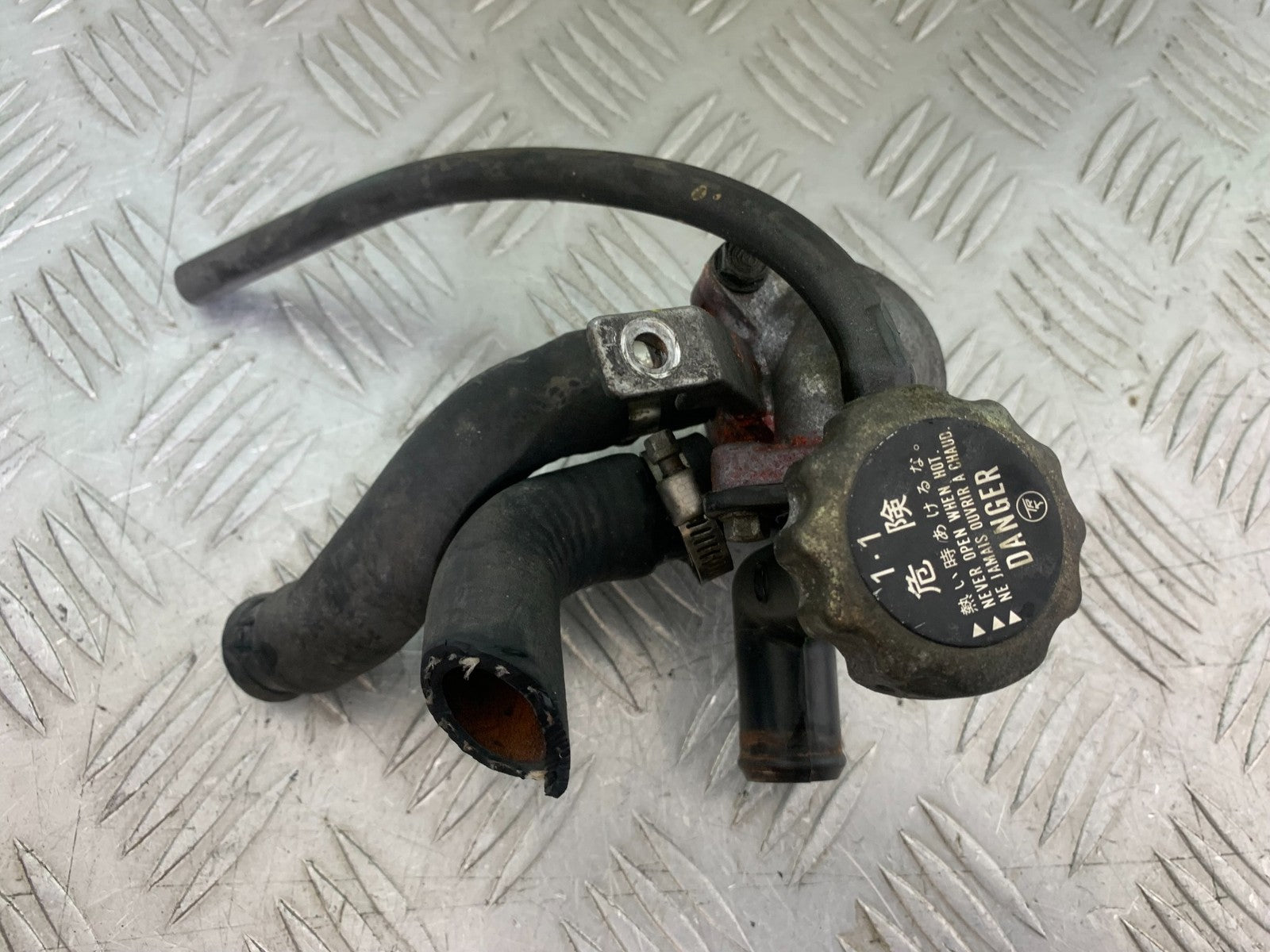 HONDA NTV 600 REVERE THERMOSTAT  YEAR 1988-1996  (CMB1281)