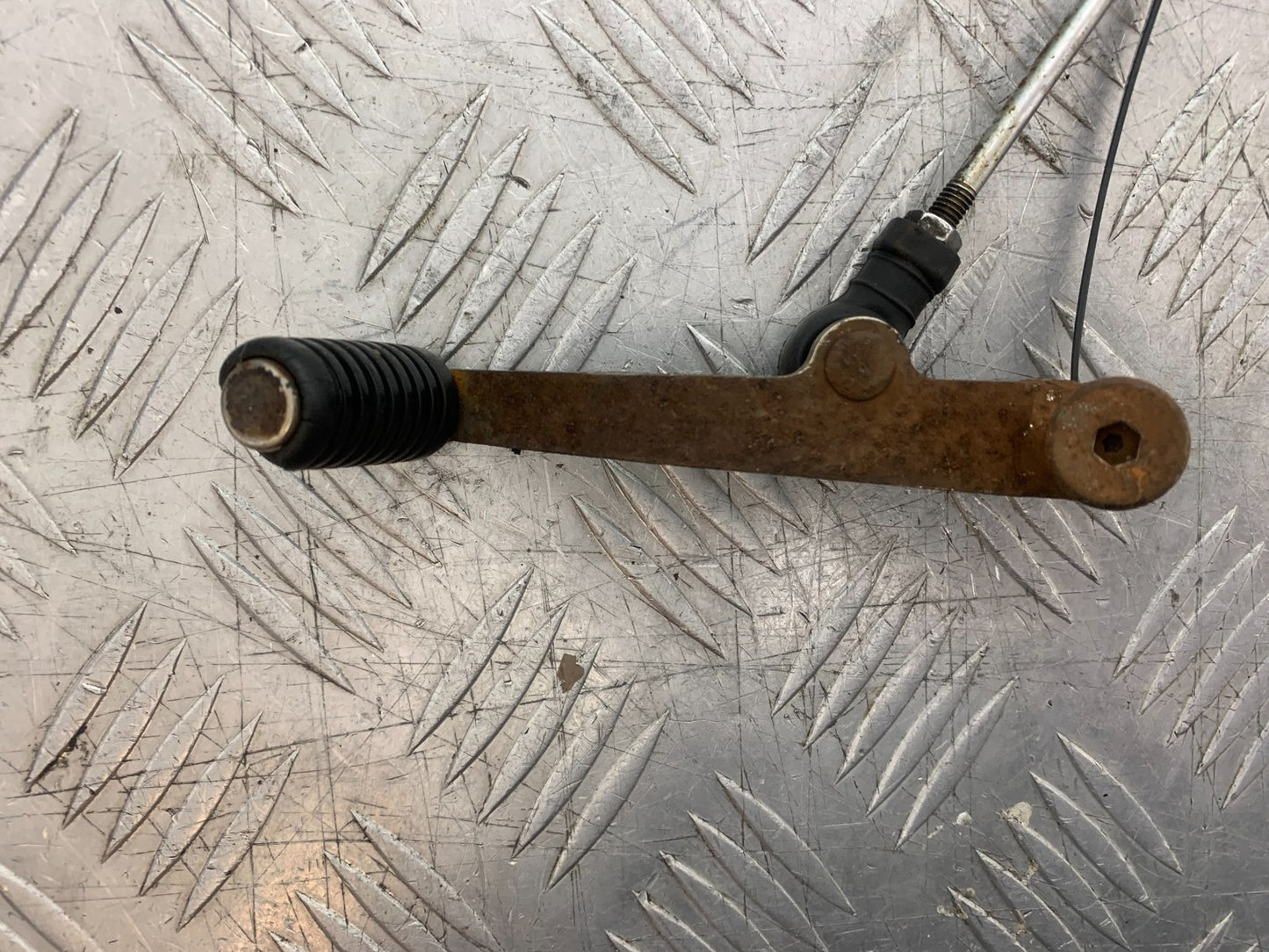 HONDA CBF600 CBF 600 GEAR LEVER  YEAR 2004-07  (CMB1305)