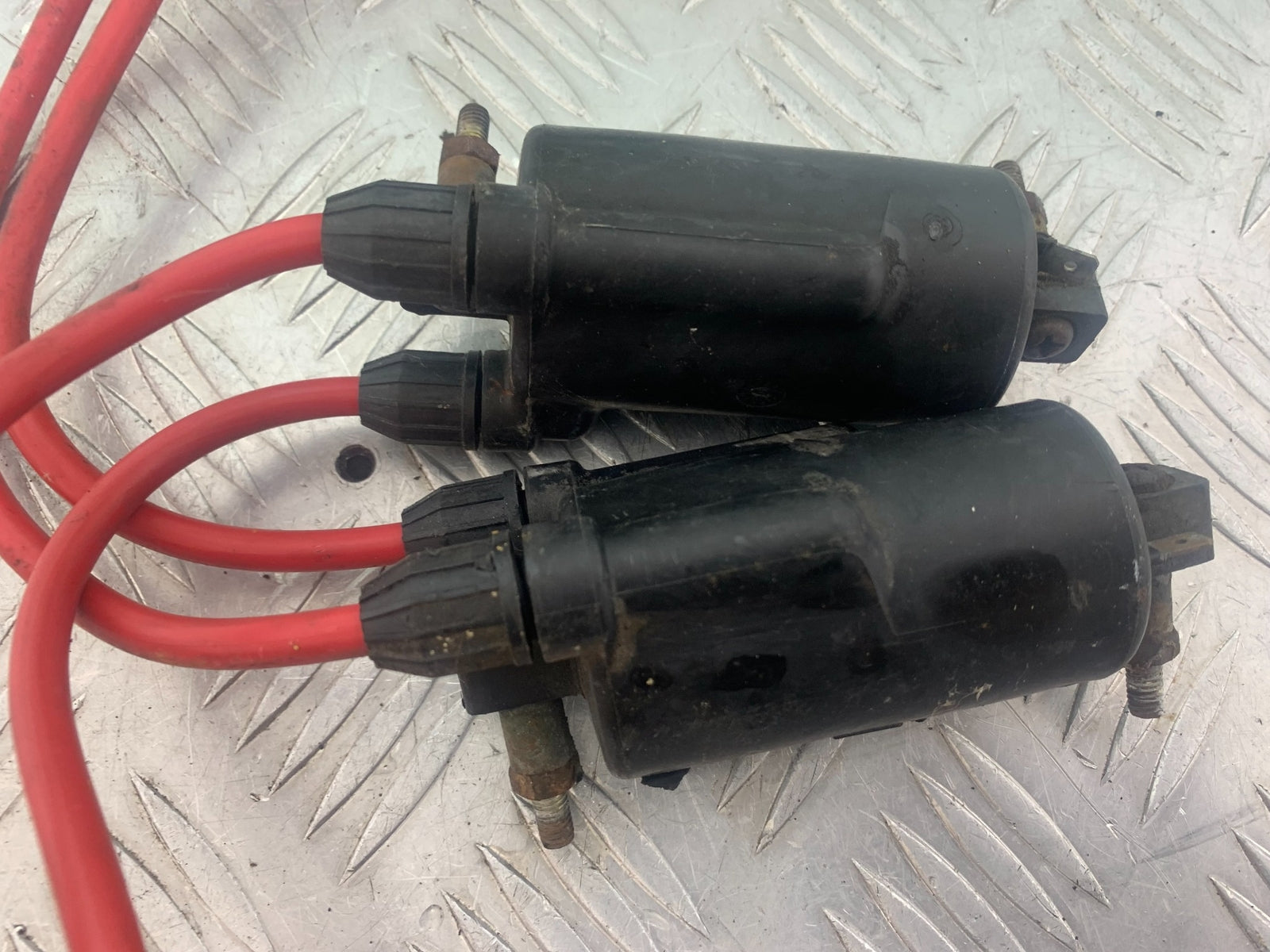 KAWASAKI GT550 GT 550 COILS AND CAPS YEAR 1984-87 (CMB1141)