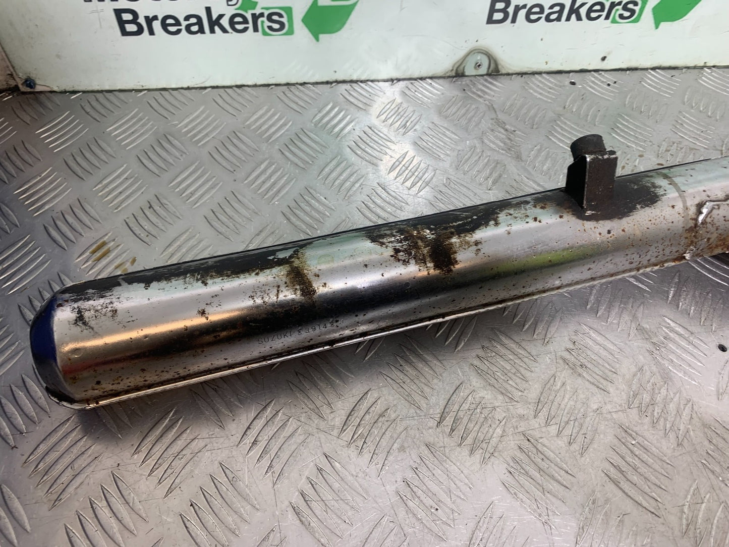 SUZUKI GP100 GP 100 EXHAUST   YEAR 1978-1988 (CMB1259)