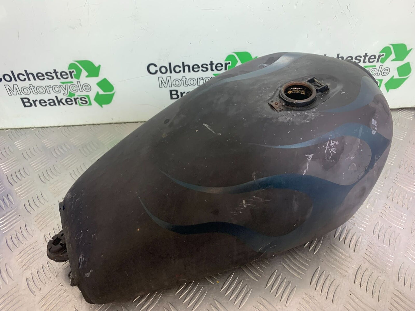 YAMAHA XS1100 MIDNIGHT SPECIAL PETROL TANK  YEAR 1980-1982 (CMB1122)