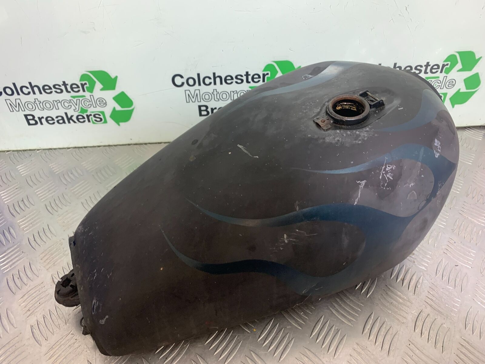 YAMAHA XS1100 MIDNIGHT SPECIAL PETROL TANK  YEAR 1980-1982 (CMB1122)